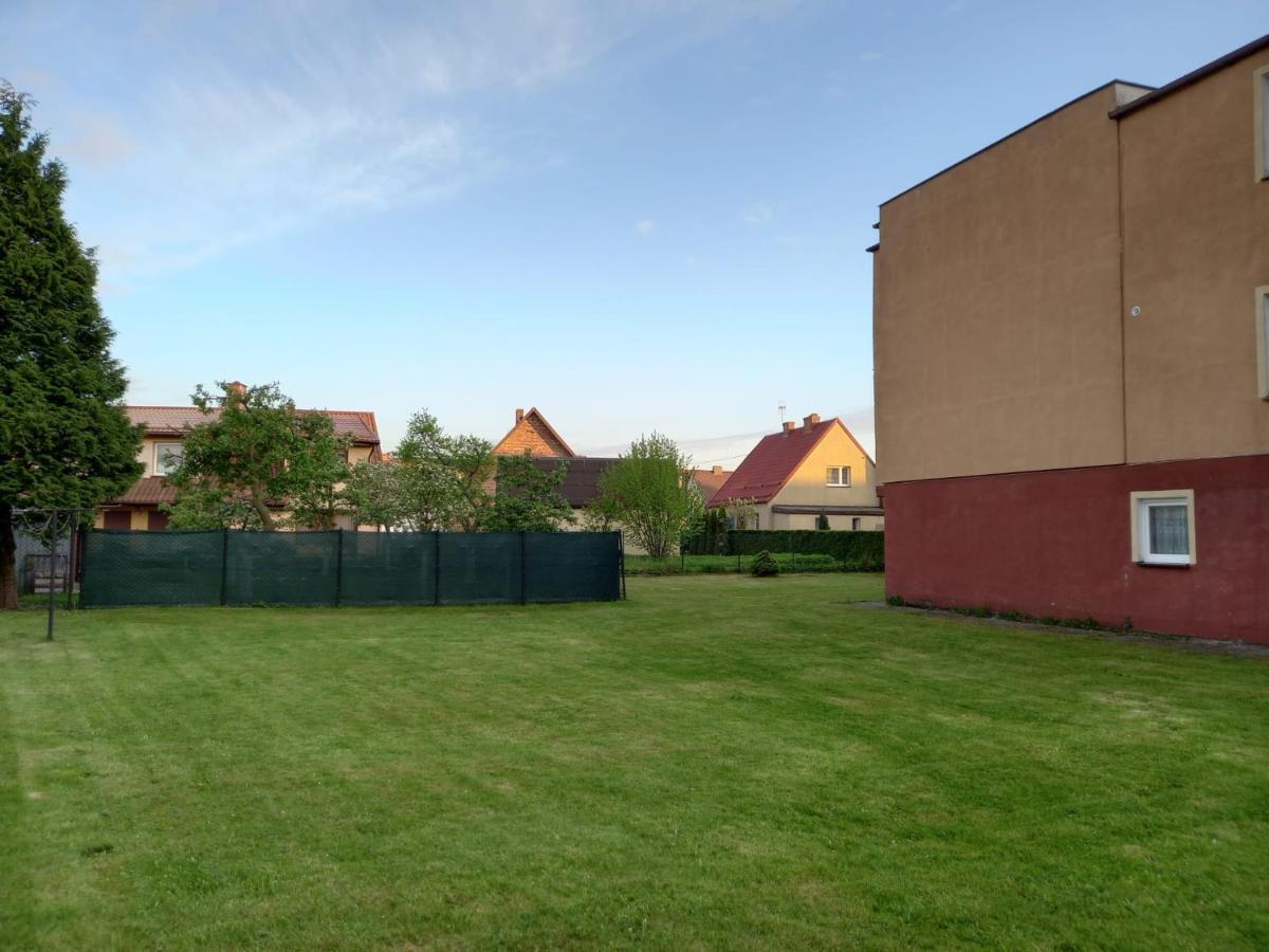 Pokoje Goscinne Anna Łeba Exterior foto