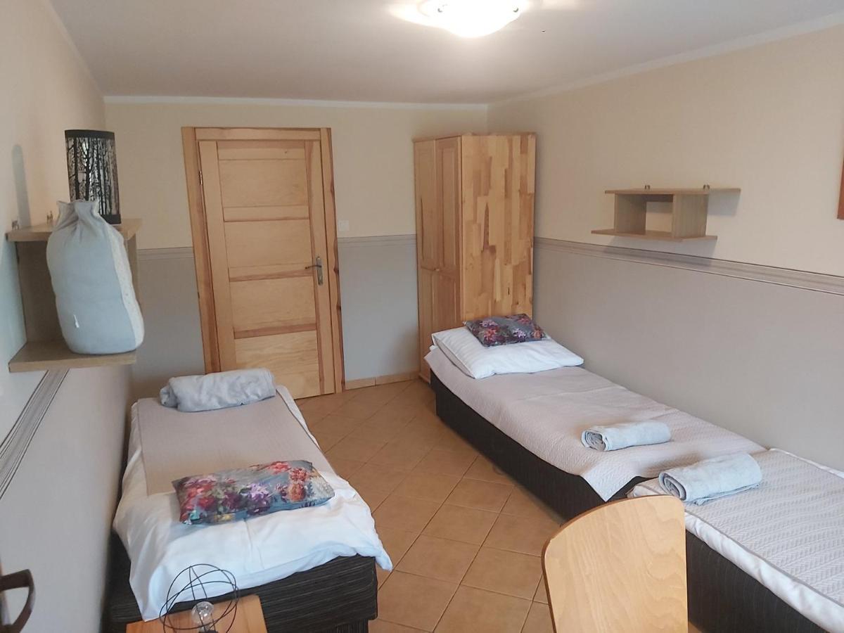 Pokoje Goscinne Anna Łeba Exterior foto