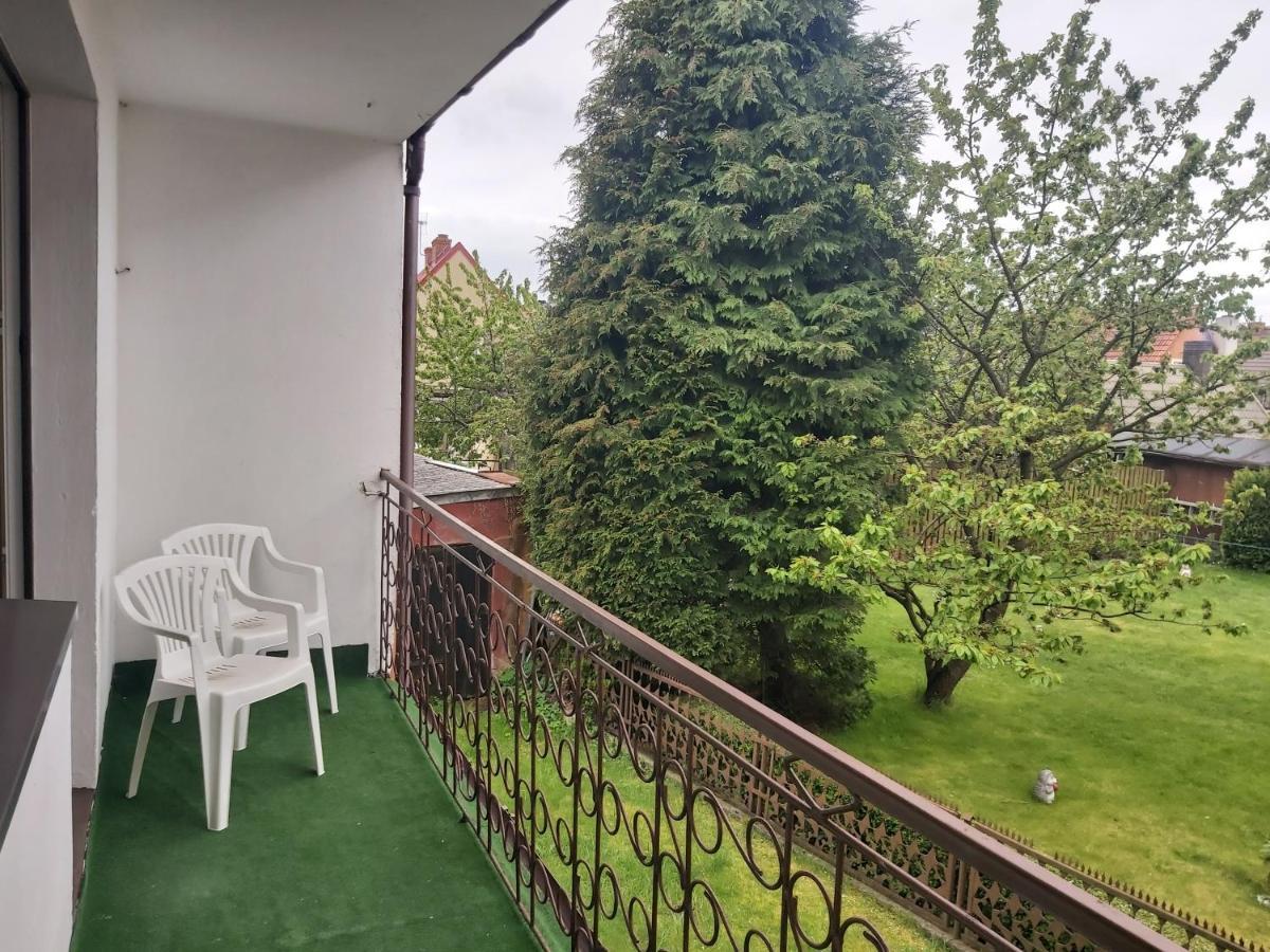 Pokoje Goscinne Anna Łeba Exterior foto