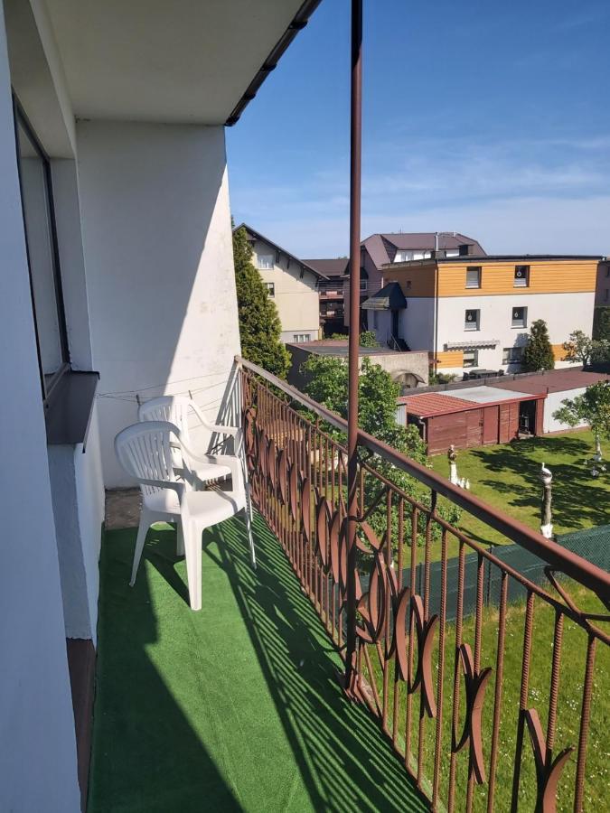 Pokoje Goscinne Anna Łeba Exterior foto