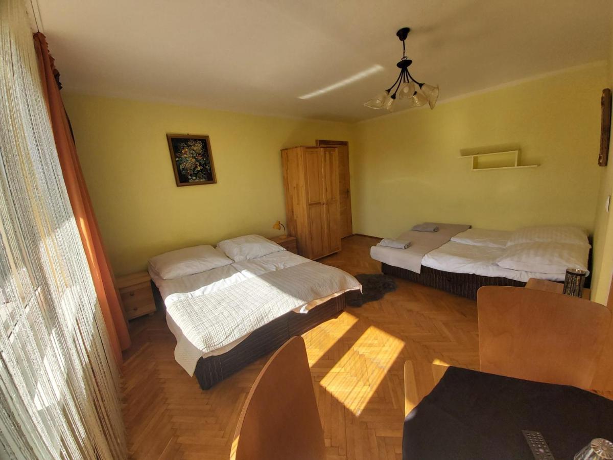 Pokoje Goscinne Anna Łeba Exterior foto